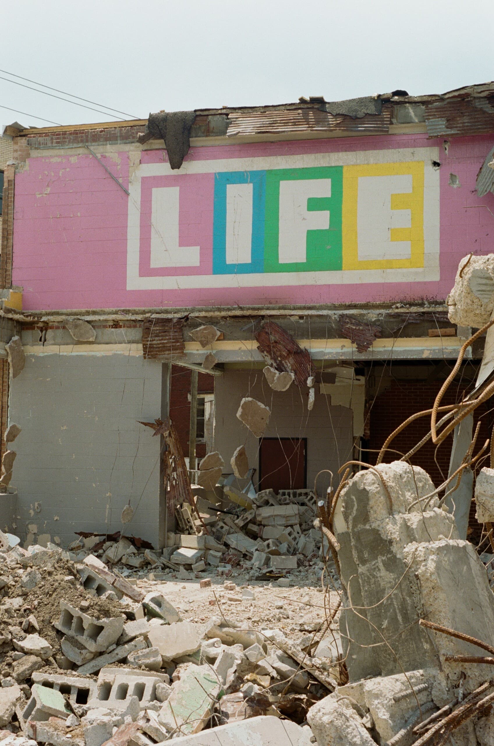 Film photograph by Graham Stauffer, shot on Kodak Gold 200